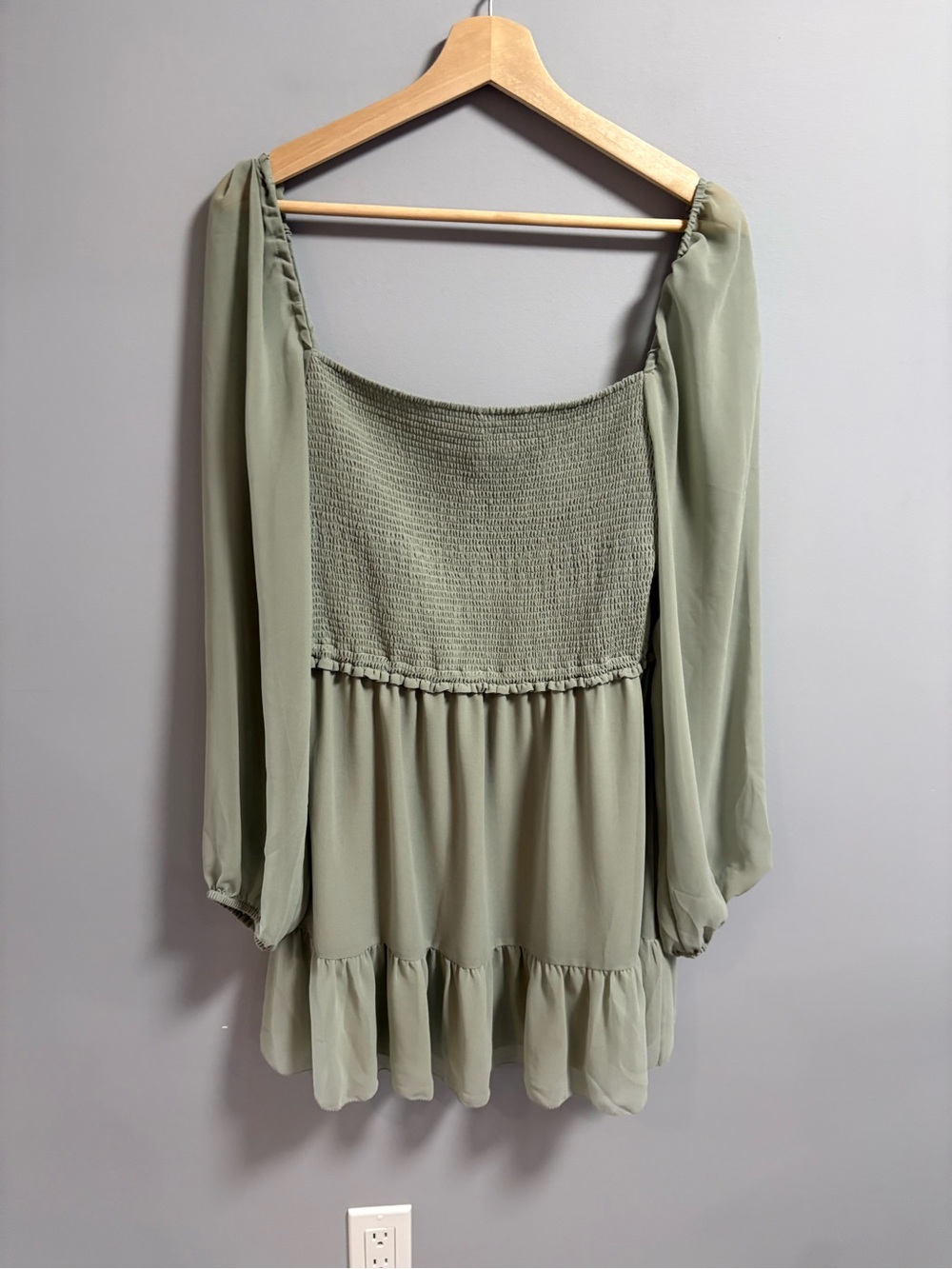 Aritzia - Wilfred Dress